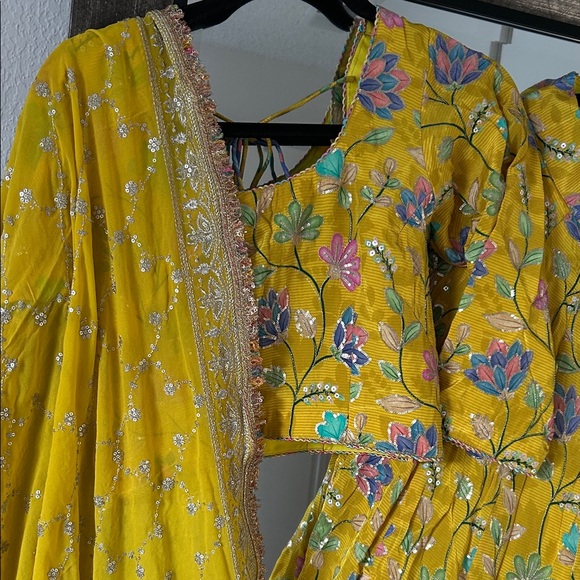 Yellow Floral Lehenga - Picture 6 of 8